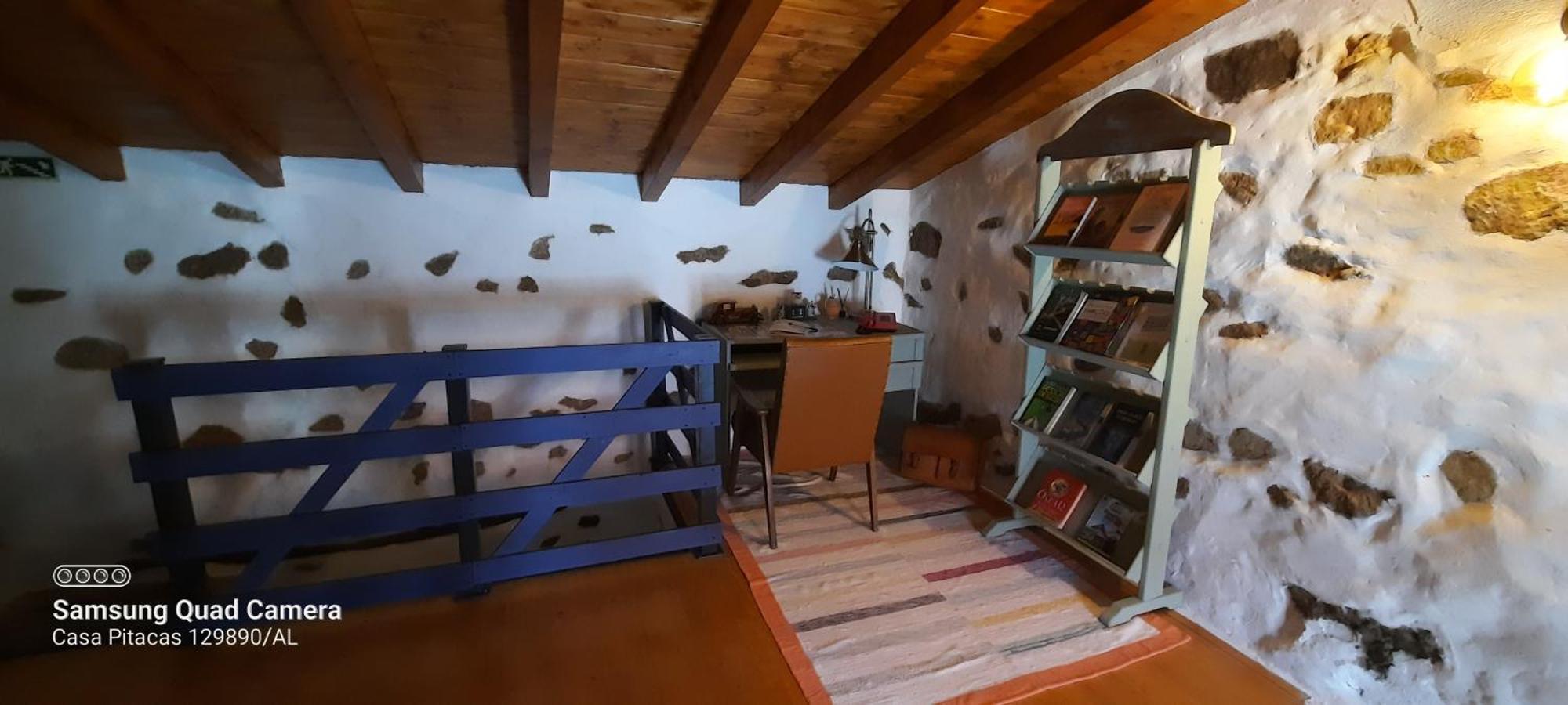 Casa Pitacas Holiday home *